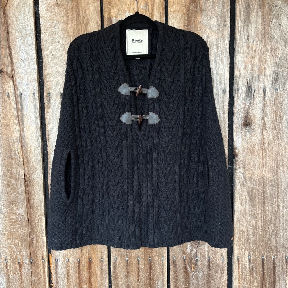 Roots Black‎ Cable Knit Toggle Cardigan Wool Blend Sweater Jacket women's L/XL